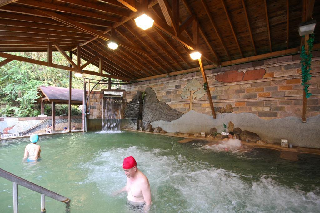Jenq Yang Hotspring Hotel Renai Exterior foto